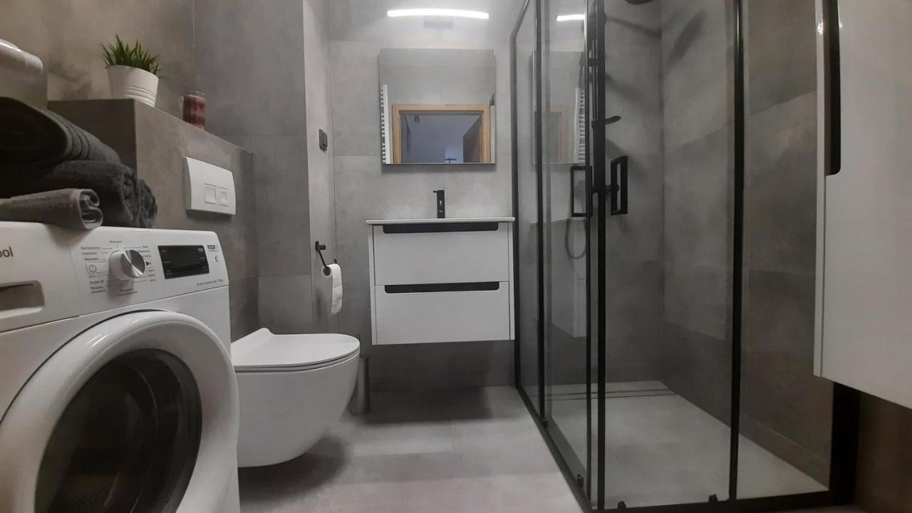 Apartament M&R Dwie Sypialnie Garaz Gdynia Exterior foto